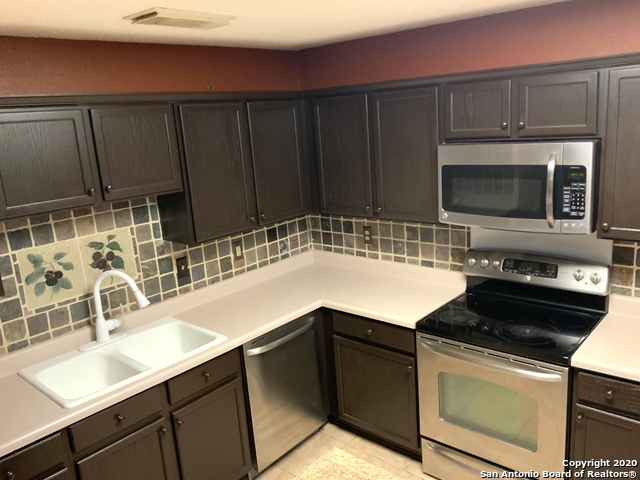 Image 12 of 33 For 5146 Erickson Bluff