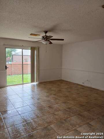 Image 13 of 33 For 5146 Erickson Bluff