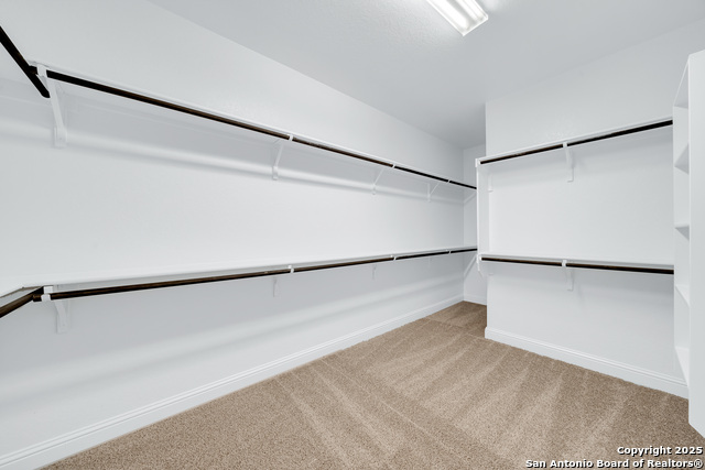 Listing photo id 12 for 5717 Provo Place