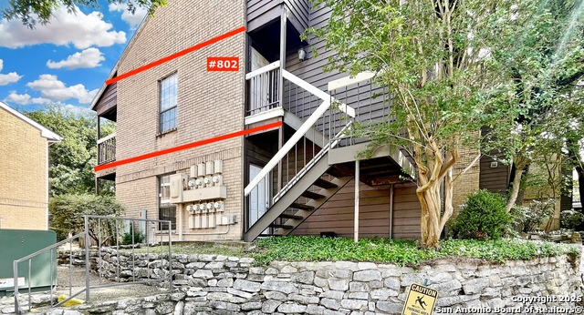 Image 14 of 18 For 8655 Datapoint 802