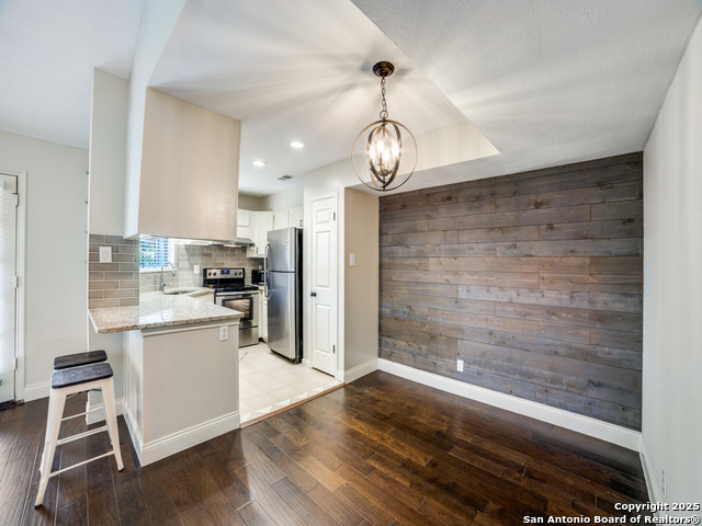 Image 6 of 18 For 8655 Datapoint 802