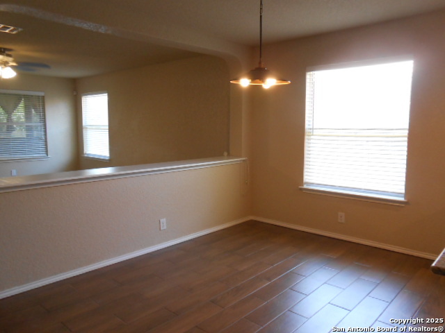 Listing photo id 21 for 6942 Asbury  