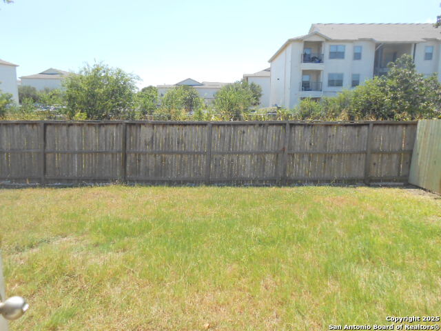 Listing photo id 27 for 6942 Asbury  