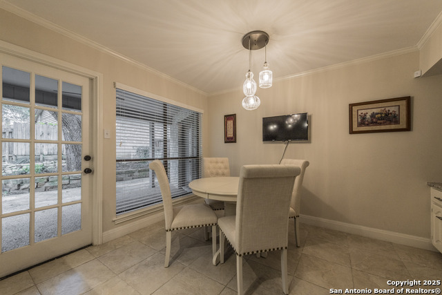 Listing photo id 9 for 13206 Hunters Lark