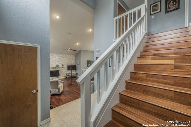 Listing photo id 16 for 13206 Hunters Lark