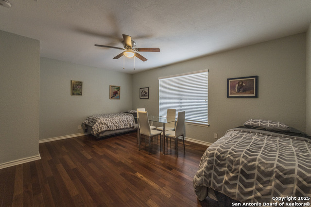 Listing photo id 18 for 13206 Hunters Lark