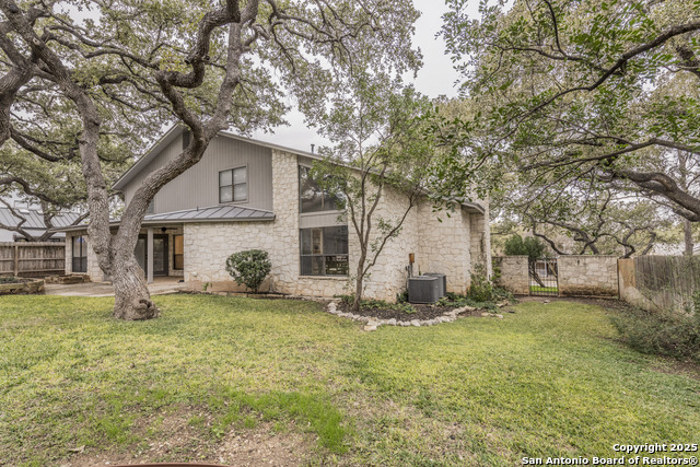 Listing photo id 23 for 13206 Hunters Lark