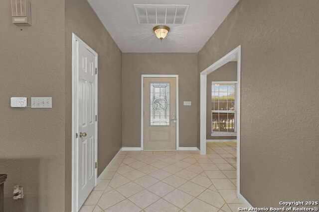 Listing photo id 1 for 142 Shannon Ridge