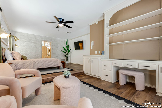 Listing photo id 27 for 113 Wickford
