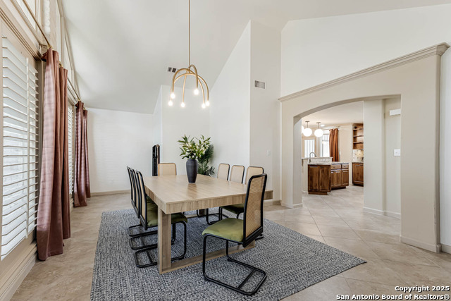 Listing photo id 2 for 113 Wickford