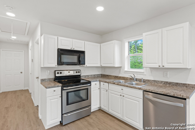Image 9 of 28 For 1502 Menchaca