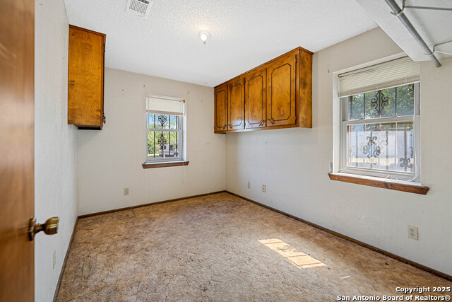 Image 21 of 46 For 1431 Sh-123 S