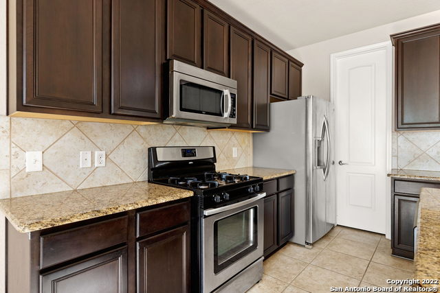 Image 9 of 33 For 17811 Camino Grande