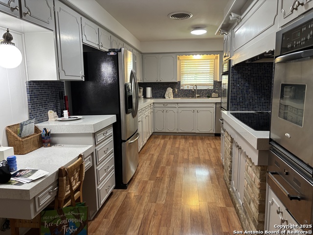 Image 11 of 33 For 114 Wickford Way