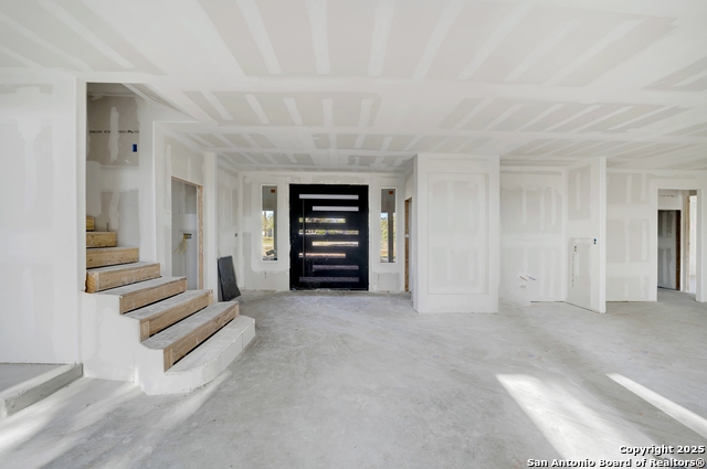 Image 15 of 62 For 306 Rolling Oaks Ln N