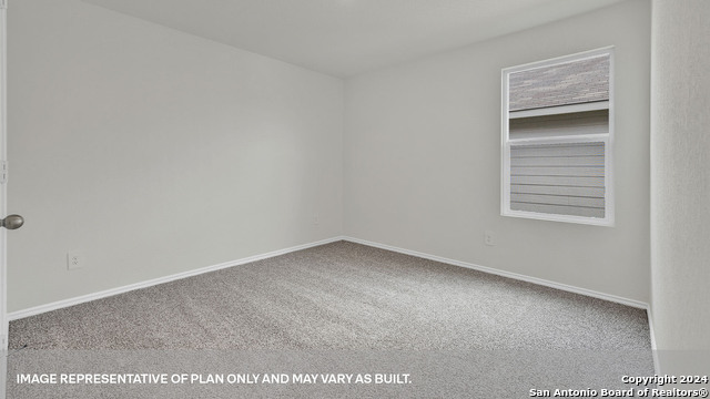 Listing photo id 5 for 335 Bluetick Trail