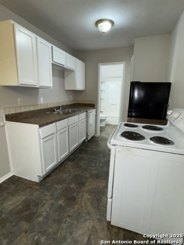 Details for 7130 Glen Terrace Dr  2, San Antonio, TX 78239