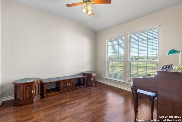 Listing photo id 8 for 13042 Remuda Terrace