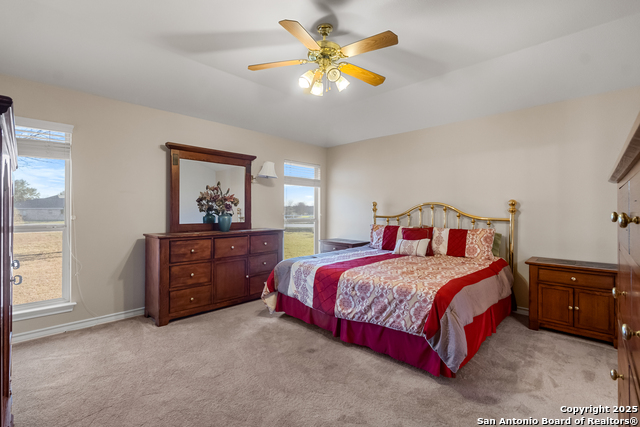 Listing photo id 15 for 13042 Remuda Terrace