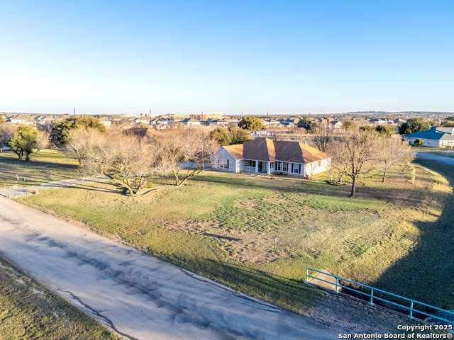 Listing photo id 25 for 13042 Remuda Terrace