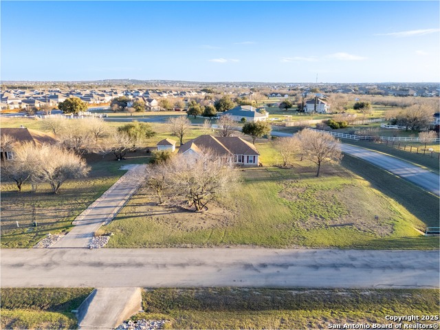 Listing photo id 26 for 13042 Remuda Terrace