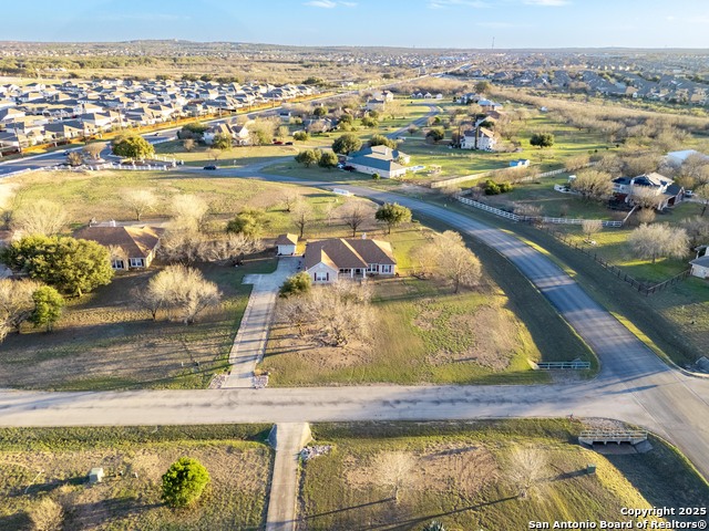 Listing photo id 29 for 13042 Remuda Terrace