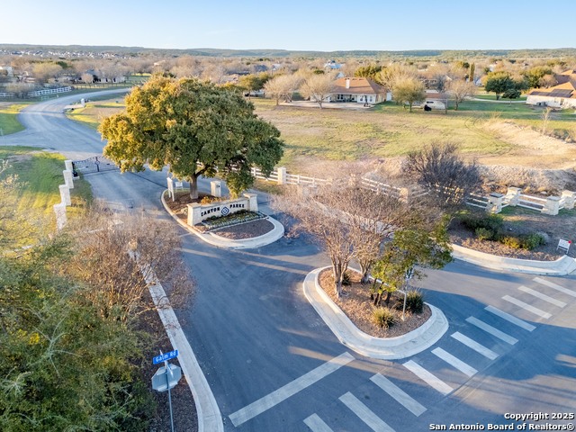 Listing photo id 36 for 13042 Remuda Terrace
