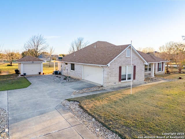 Listing photo id 37 for 13042 Remuda Terrace