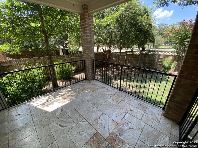 Image 14 of 15 For 204 Horse Hill