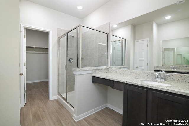 Image 10 of 17 For 209 Joseph Cir