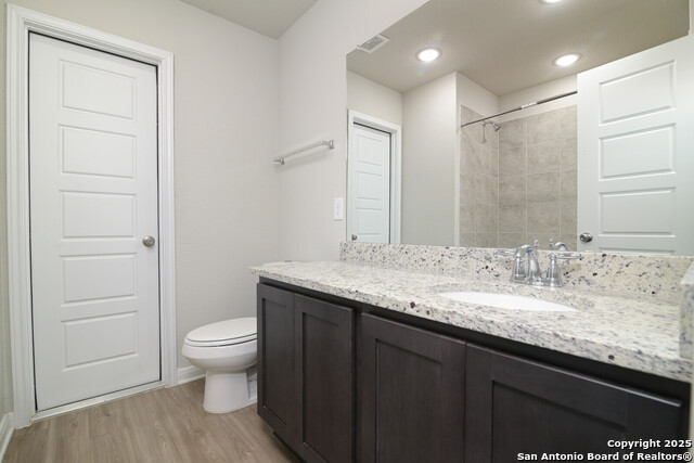 Image 13 of 17 For 209 Joseph Cir