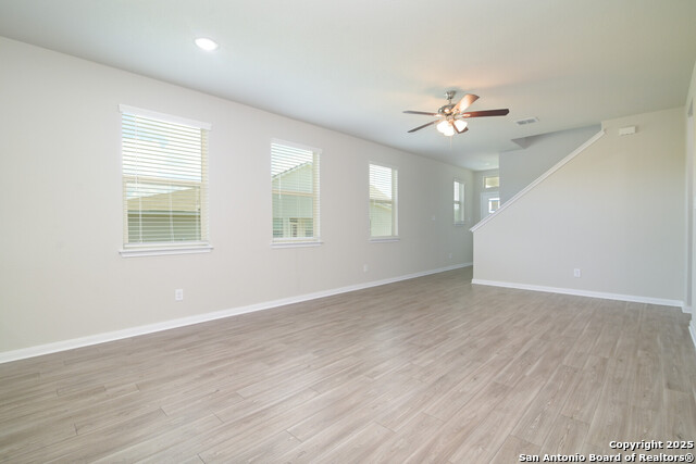 Image 6 of 17 For 209 Joseph Cir