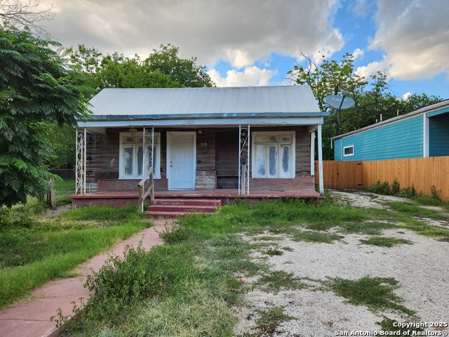 Details for 339 Bank  , San Antonio, TX 78204