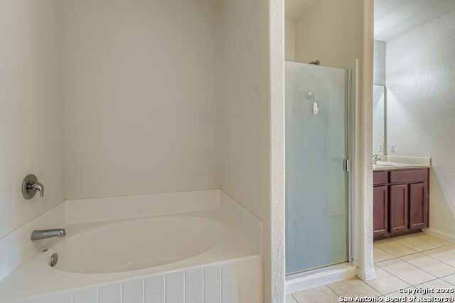 Image 17 of 28 For 11306 Luckey Ledge