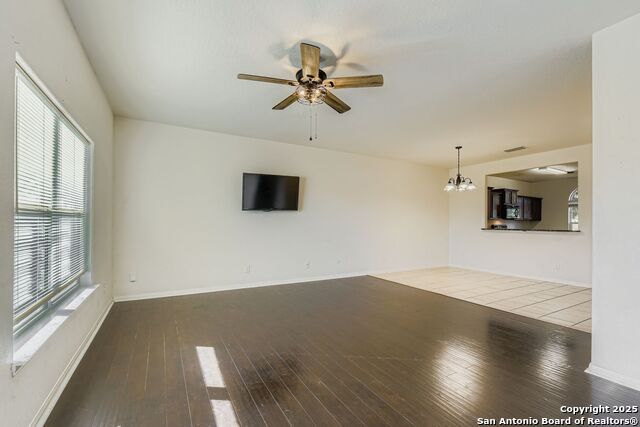 Image 9 of 28 For 11306 Luckey Ledge