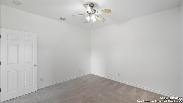 Listing photo id 16 for 2295 Stuart Rd