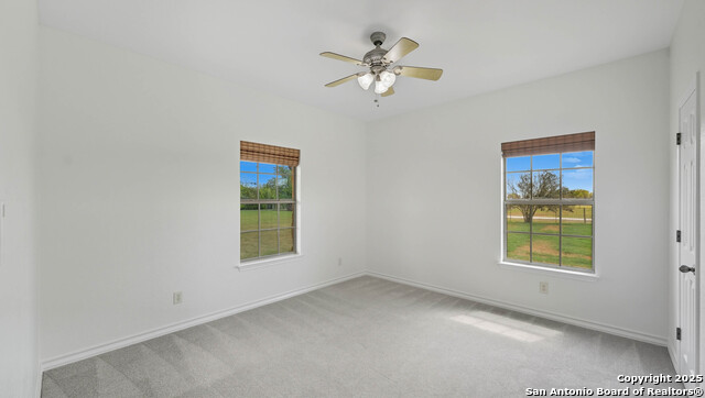 Listing photo id 21 for 2295 Stuart Rd