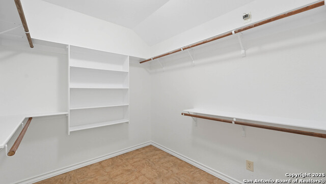 Listing photo id 31 for 2295 Stuart Rd