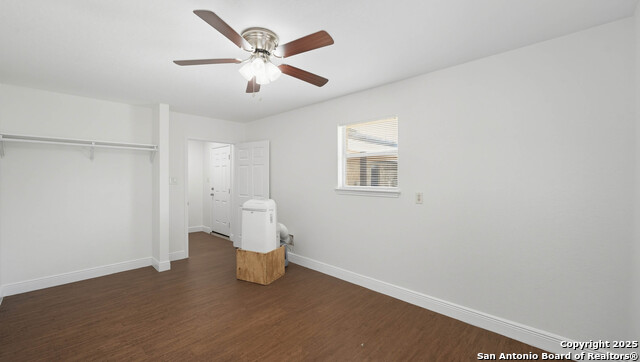 Listing photo id 36 for 2295 Stuart Rd