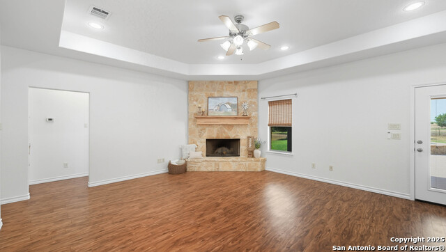 Listing photo id 2 for 2295 Stuart Rd