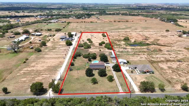 Listing photo id 49 for 2295 Stuart Rd