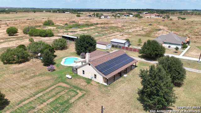 Listing photo id 52 for 2295 Stuart Rd