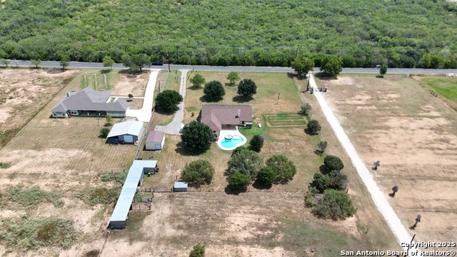 Listing photo id 53 for 2295 Stuart Rd