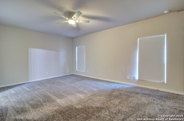 Listing photo id 26 for 317 Sika