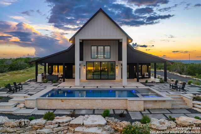 Details for 120 Lost Valley, Camp Verde, TX 78010