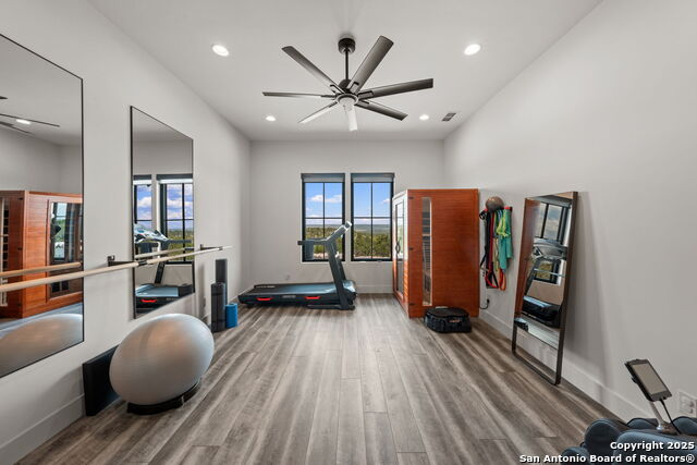 Image 11 of 51 For 120 Lost Valley Lane