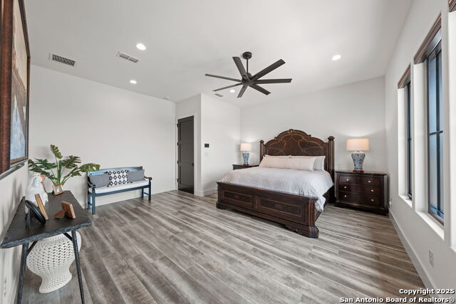 Image 25 of 51 For 120 Lost Valley Lane