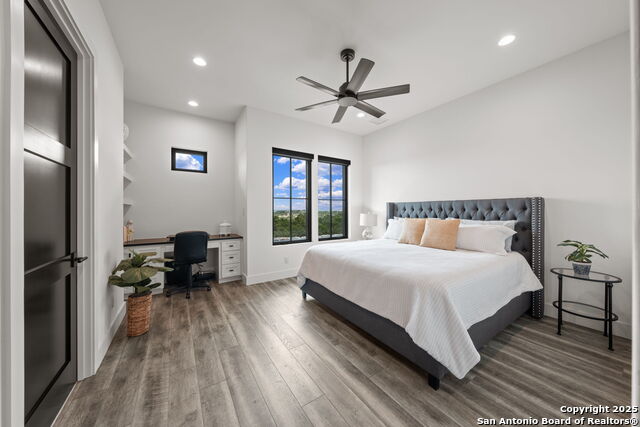 Image 32 of 51 For 120 Lost Valley Lane