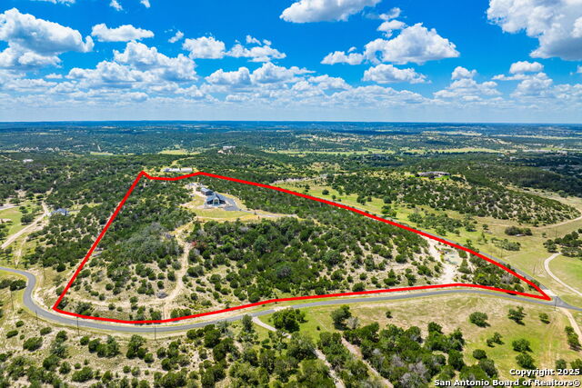 Image 6 of 51 For 120 Lost Valley Lane