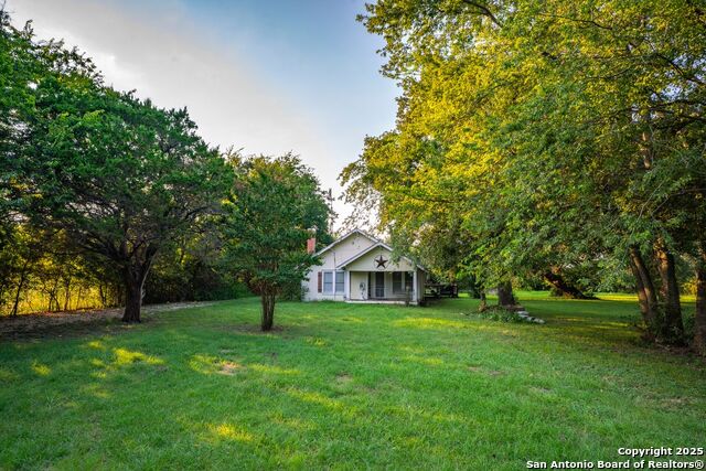 Listing photo id 28 for 1630 County Road 226